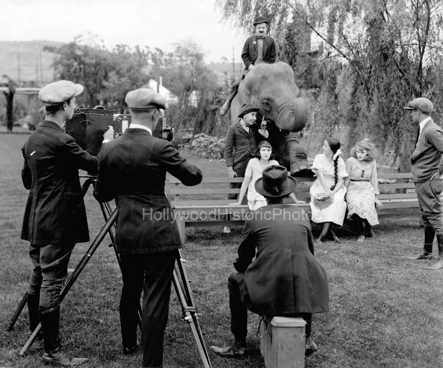 Al Christie 1915 Larry Semon Eddie Dunn.jpg